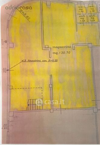 Capannone in commerciale in Viale Gradara