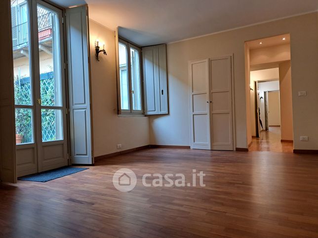 Appartamento in residenziale in Via della Rocca