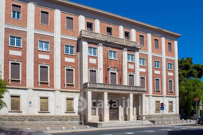 Ufficio in commerciale in Viale Giacomo Matteotti