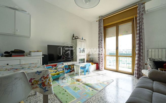 Appartamento in residenziale in Via Caldara Polidoro