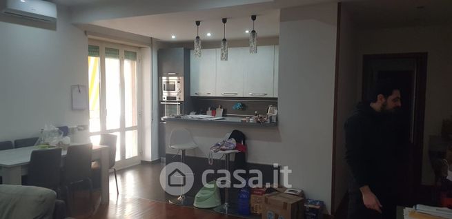 Appartamento in residenziale in Via Consalvo