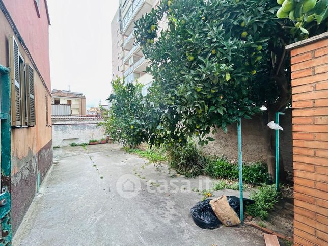 Terreno agricolo in commerciale in Via degli Oleandri 100