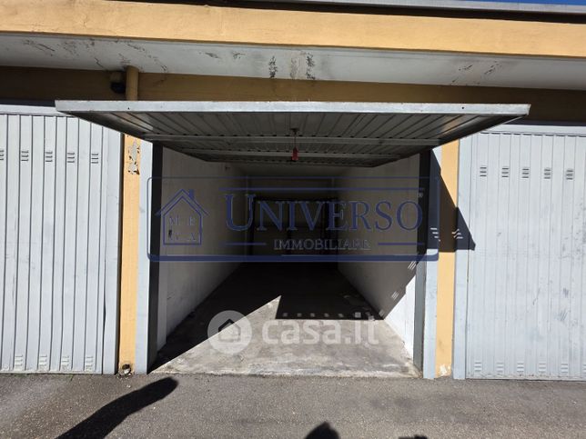 Box/posto auto in residenziale in Via Piero Gobetti 4