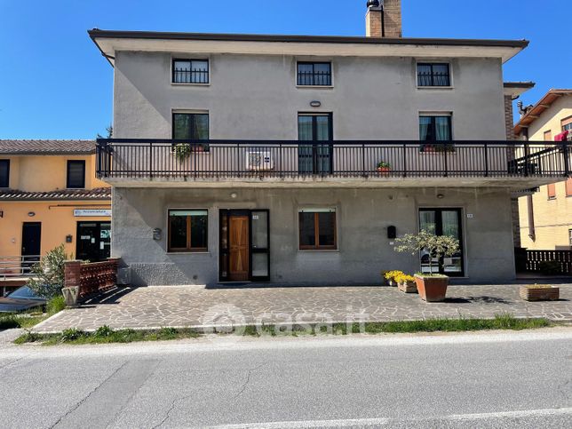 Appartamento in residenziale in Via del Chiascio 122