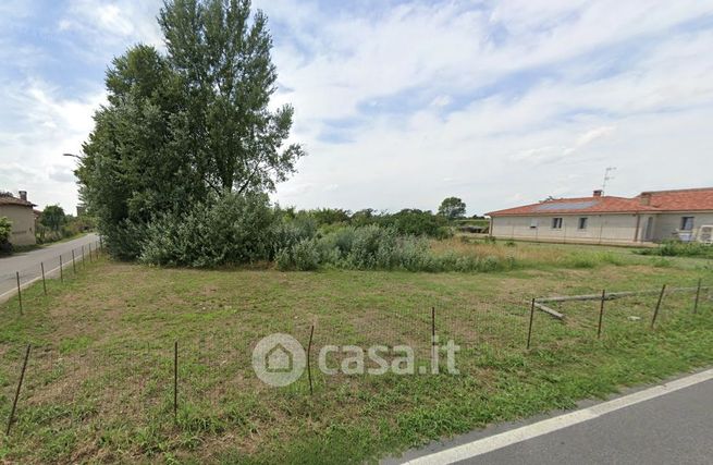 Terreno agricolo in commerciale in Piazza Piani San Pietro in Valle