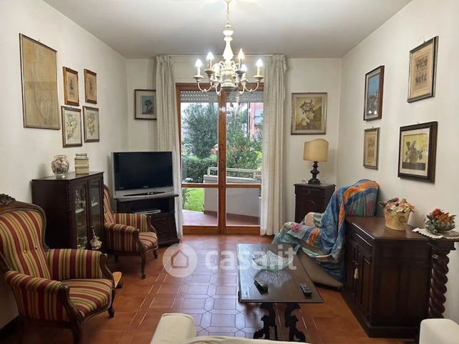 Appartamento in residenziale in Via delle Barbate