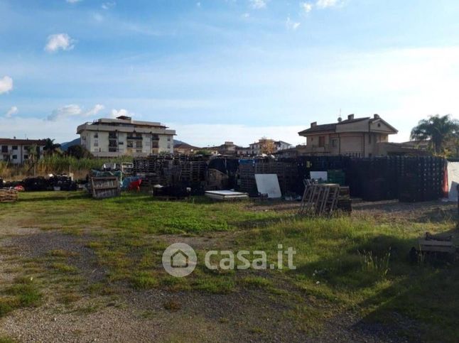 Terreno edificabile in residenziale in Via Lombardia