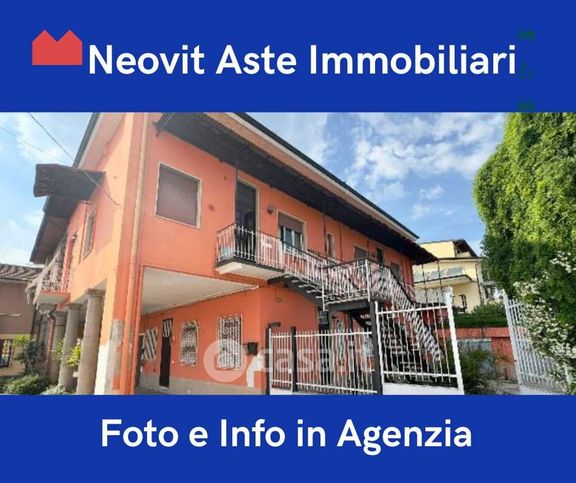 Appartamento in residenziale in Via la breccia