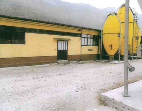 Capannone in commerciale in Via Molino 303