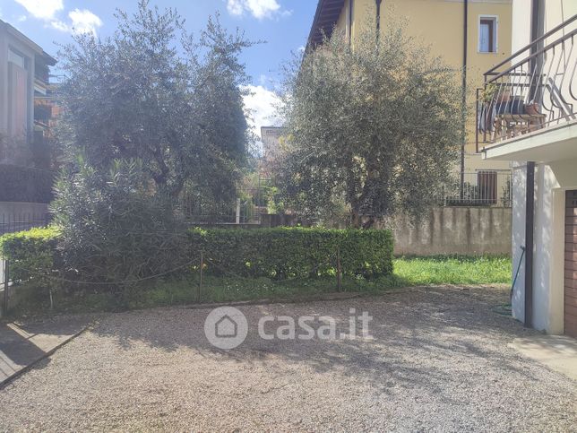 Appartamento in residenziale in Via Gambara