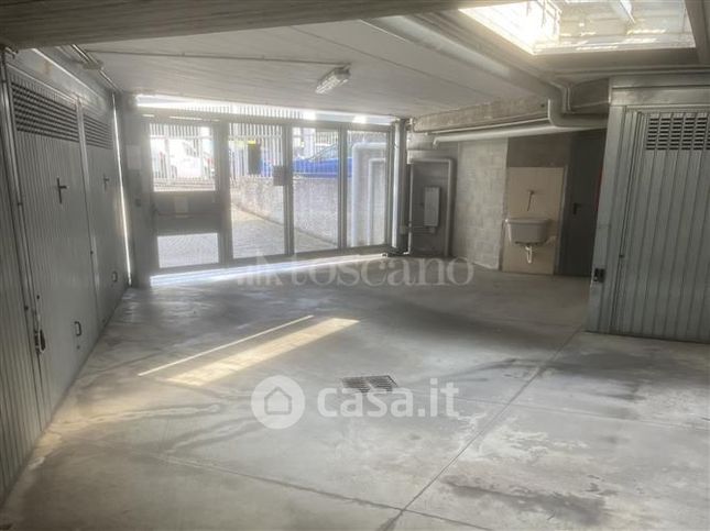 Box/posto auto in residenziale in Via Nearco