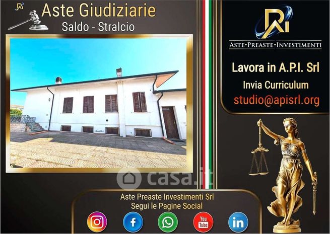 Villa in residenziale in Strada Zamiola 12