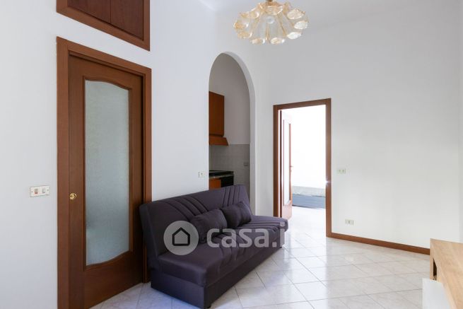 Appartamento in residenziale in Via Luigi Canonica 72