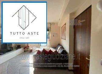 Appartamento in residenziale in Via Albania 7