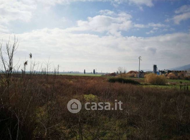 Terreno agricolo in commerciale in Via Leonardo Fibonacci