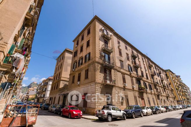 Appartamento in residenziale in Via Costanzo Aurelio 1