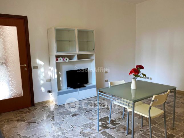 Appartamento in residenziale in Via Giacomo Puccini 20