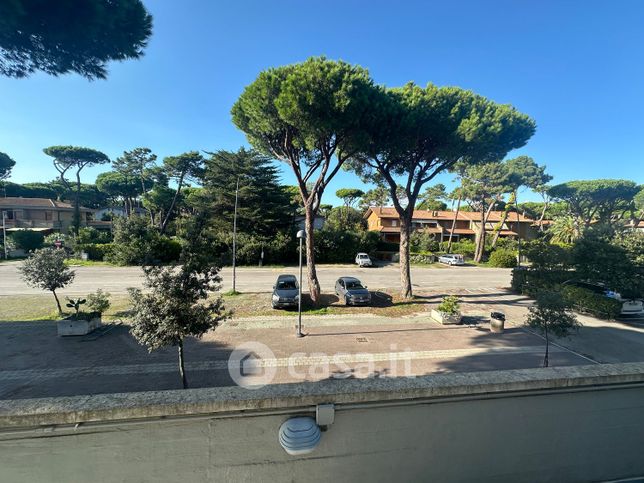 Appartamento in residenziale in Via del Tirreno 7