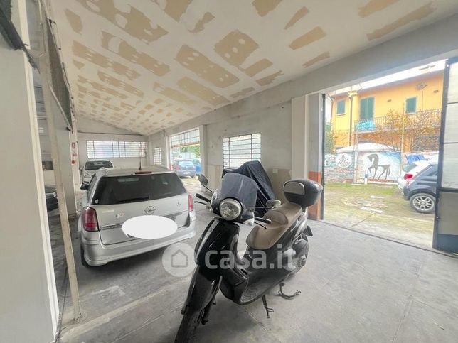 Garage/posto auto in residenziale in olivuzzo 52