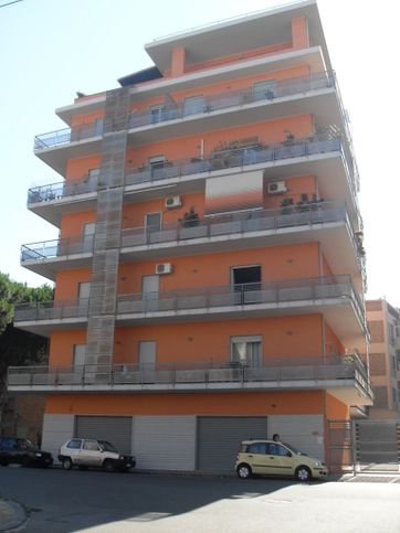 Appartamento in residenziale in Via Sbarre Inferiori 379