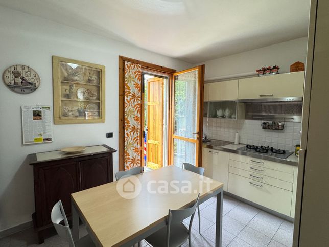 Villetta a schiera in residenziale in Via le Valli