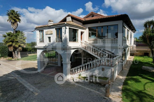 Villa in residenziale in Contrada Torre di Bocca