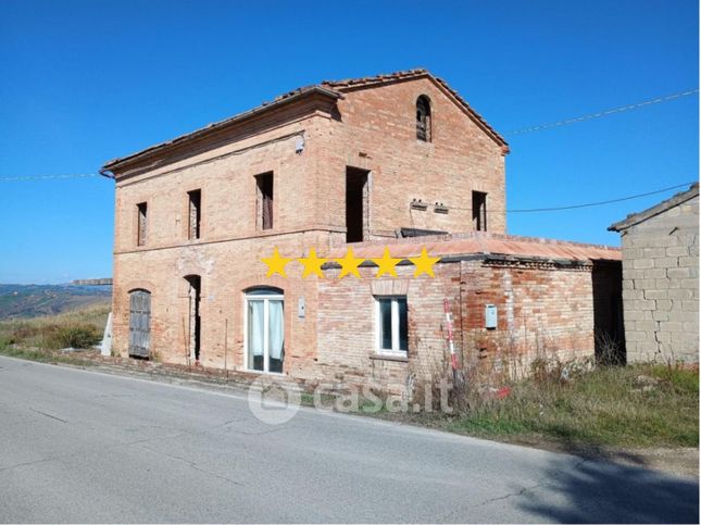 Appartamento in residenziale in Strada Faleriense a Monte