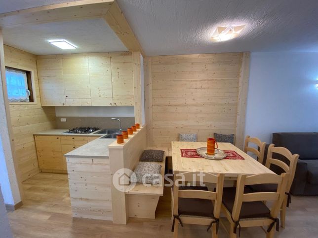 Appartamento in residenziale in Via Valle Strazzaboschi 216