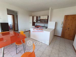 Appartamento in residenziale in Via Pietralonga