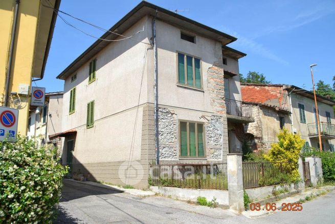 Casa indipendente in residenziale in Via del Poggiolo 24