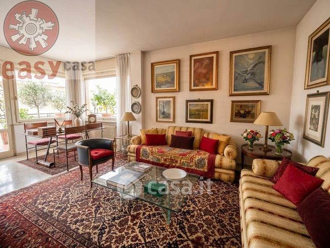 Appartamento in residenziale in Via Monte Pania