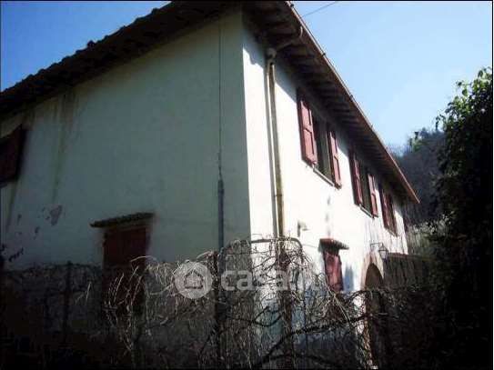 Appartamento in residenziale in Via Ciro Menotti 133