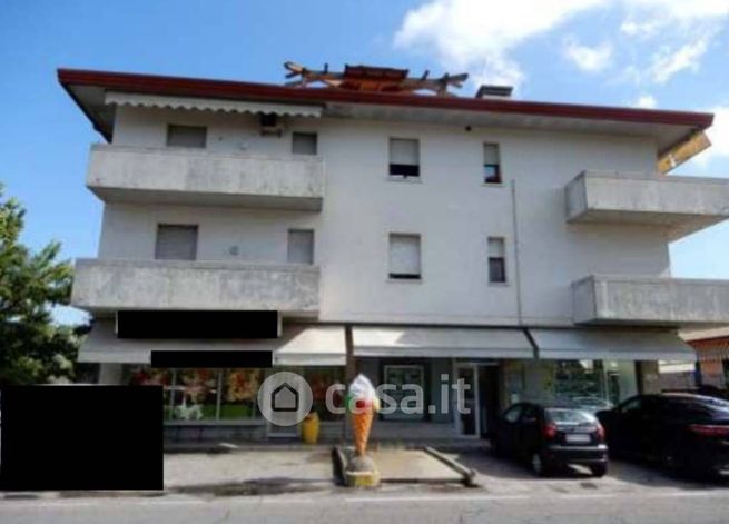 Appartamento in residenziale in Via Baracca