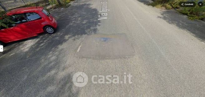 Capannone in commerciale in Via Ignazio Silone