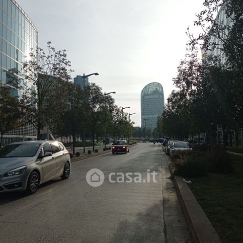 Ufficio in commerciale in Viale Francesco Restelli