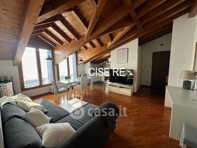 Appartamento in residenziale in Viale Gian Galeazzo 6