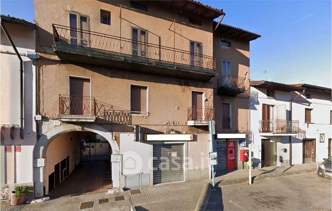 Appartamento in residenziale in Via Valcamonica 45