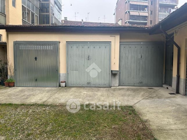 Garage/posto auto in residenziale in Via Pomaro 6