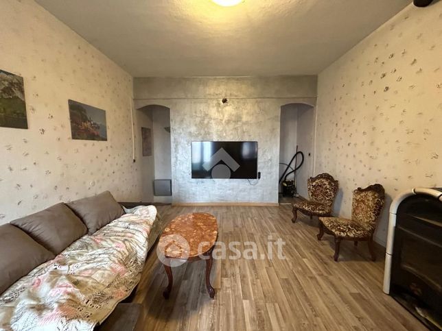 Rustico/casale in residenziale in Via Sozzago 17