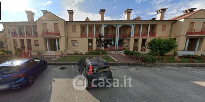 Appartamento in residenziale in Via Giuseppe Saragat 4