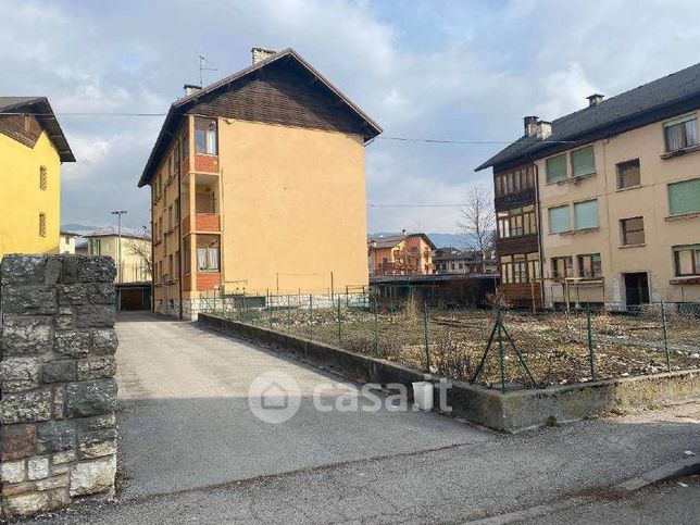 Appartamento in residenziale in Via Monsignore Bortoli 3