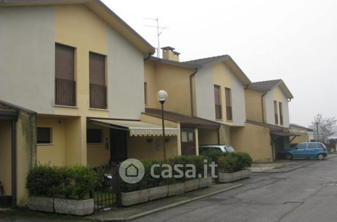 Appartamento in residenziale in Via San Anna