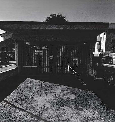 Box/posto auto in residenziale in Via Giardino 34