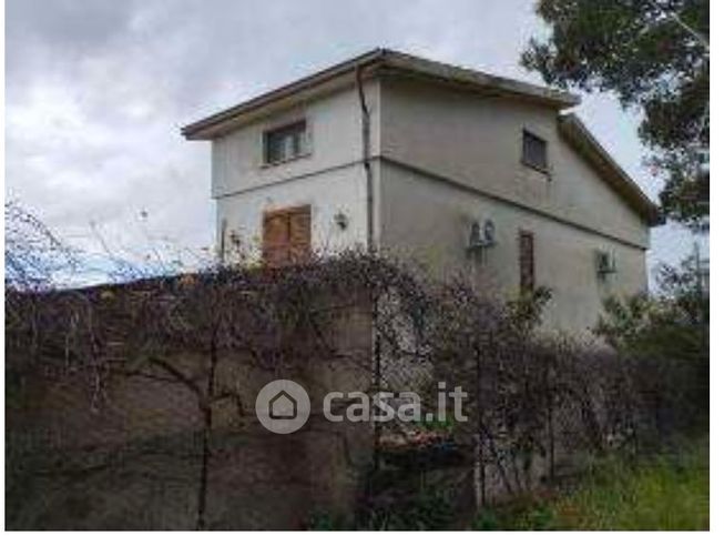 Villa in residenziale in Via P12 29