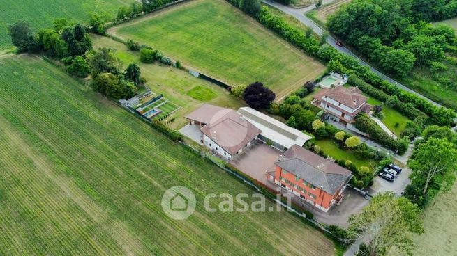 Capannone in commerciale in Cascina Breda 1