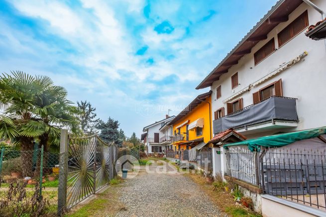 Rustico/casale in residenziale in Strada Bianchi 163