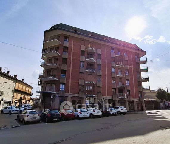 Appartamento in residenziale in Piazza Ferrari Ardicini