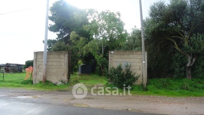 Terreno agricolo in commerciale in Via Sicilia