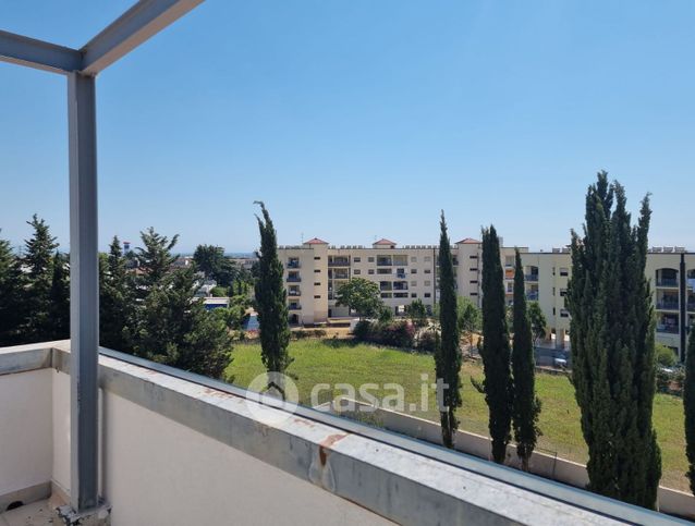 Appartamento in residenziale in Via Ostaglio