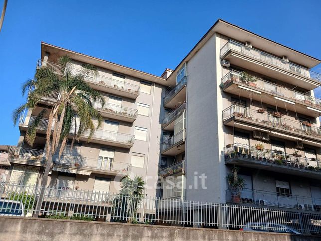 Appartamento in residenziale in Via Maccarrone 10